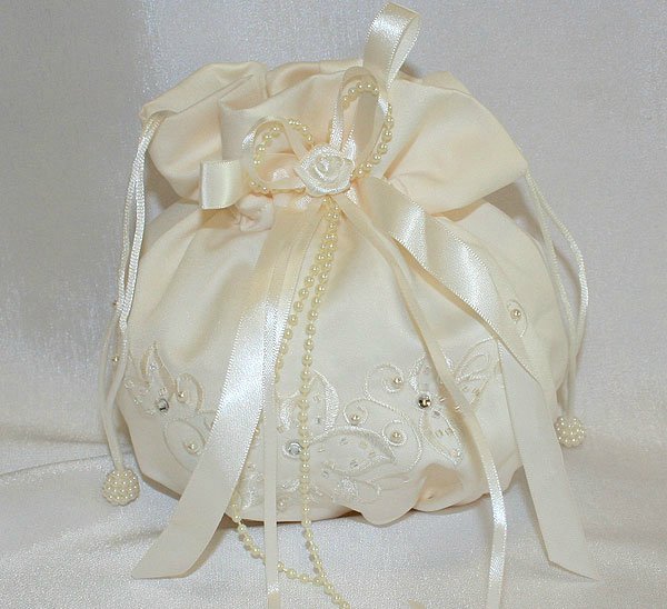 Айвори, Ivory - девушка цвета слоновой кости или кукла от автора Сюзан Крей, Susan Krey | Бэйбики Айвори, Ivory - девушка цвета слоновой кости или кукла от автора Сюзан Крей, Susan Krey (фото 2)