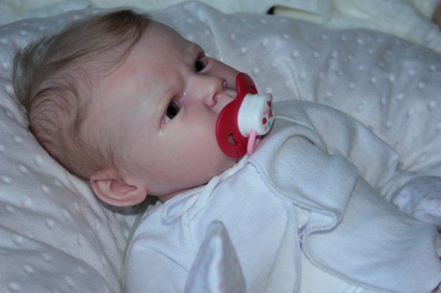 Маленькая кнопочка реборн Сабрина, художник Беспалова Жанна