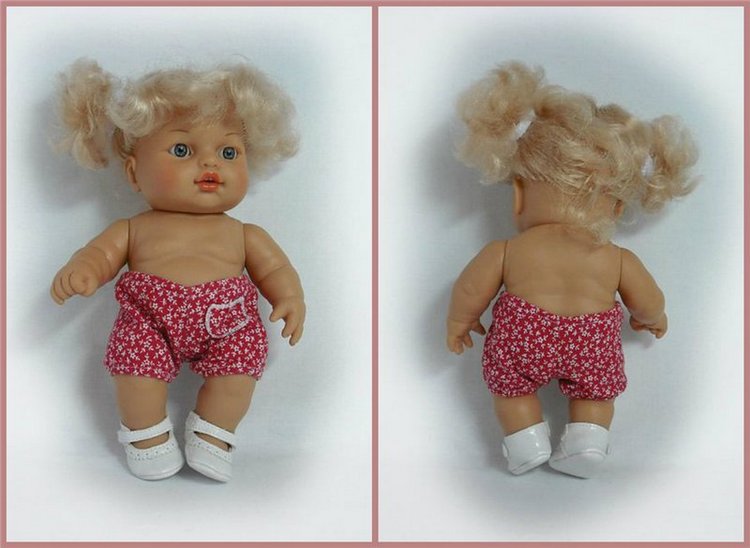 А что это за девочка? А как ее зовут