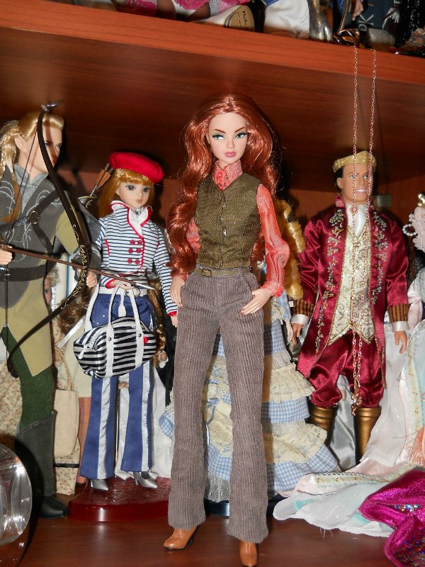 Моя коллекция кукол формата 1:6 (Барби, Кены, Динамитки, Момоко, J-Doll, Поппи Паркер и Монстры)