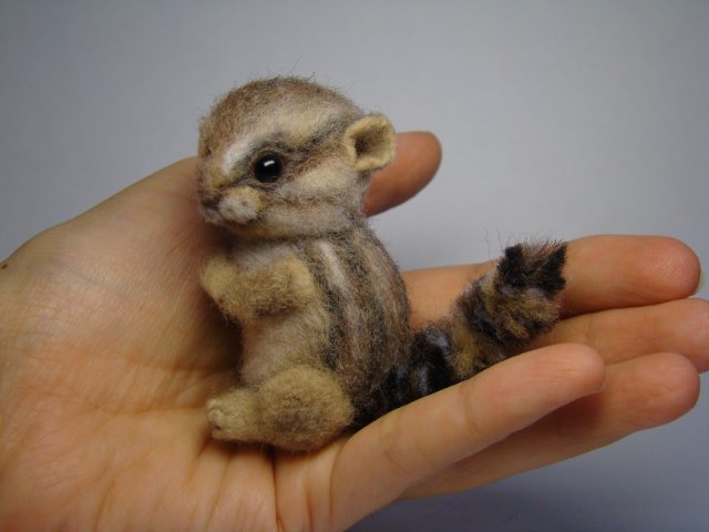 Бурундучок. Авторская игрушка валянием из шерсти Ольги Чернухо (фото 6)