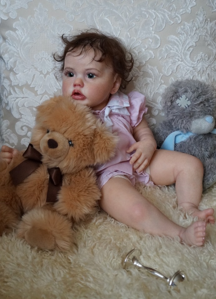 Я назвала ее Scarlett. Кукла реборн Наталии Коноваловой (фото 6)