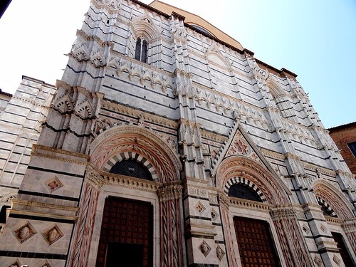 Приключения Минуш в Италии. Часть 5. Сиена. Современное средневековье