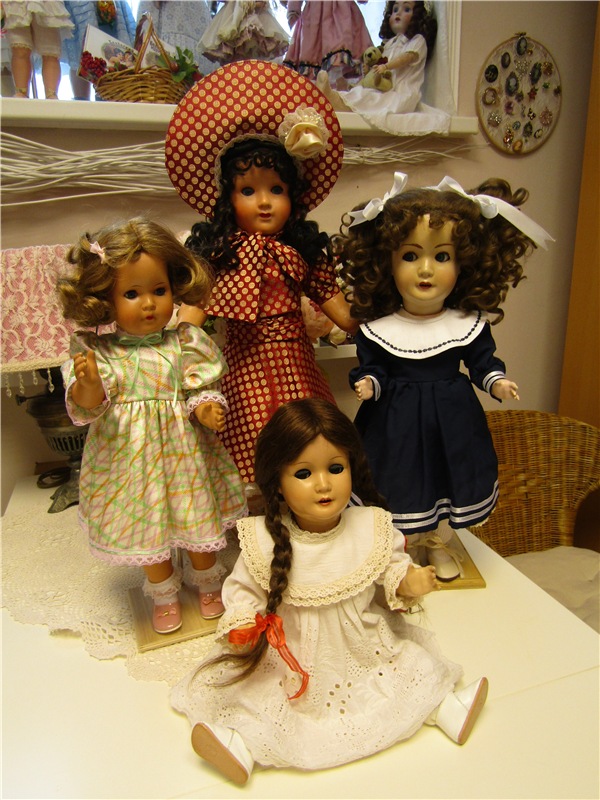 Великолепная четверка — Редкие антикварные куклы и реплики: воск (фото 9)