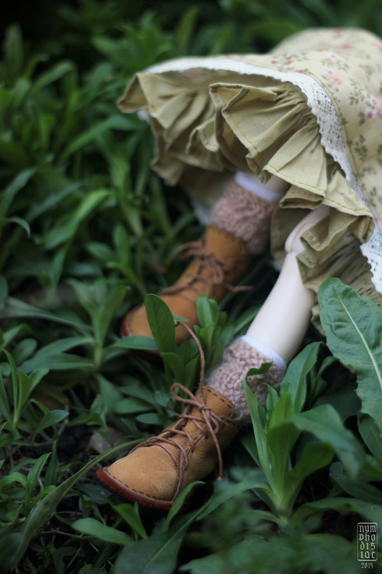 Прогулка Мирвен в вечернем саду