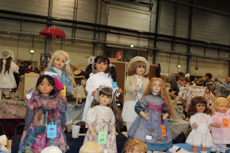 Выставка мишек, кукол и кукольной миниатюры в Голландии 2017 - часть пятая
