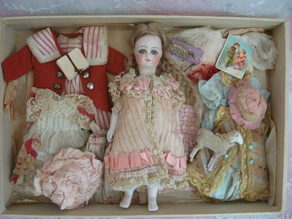 Миньонетты и их крошечный мир