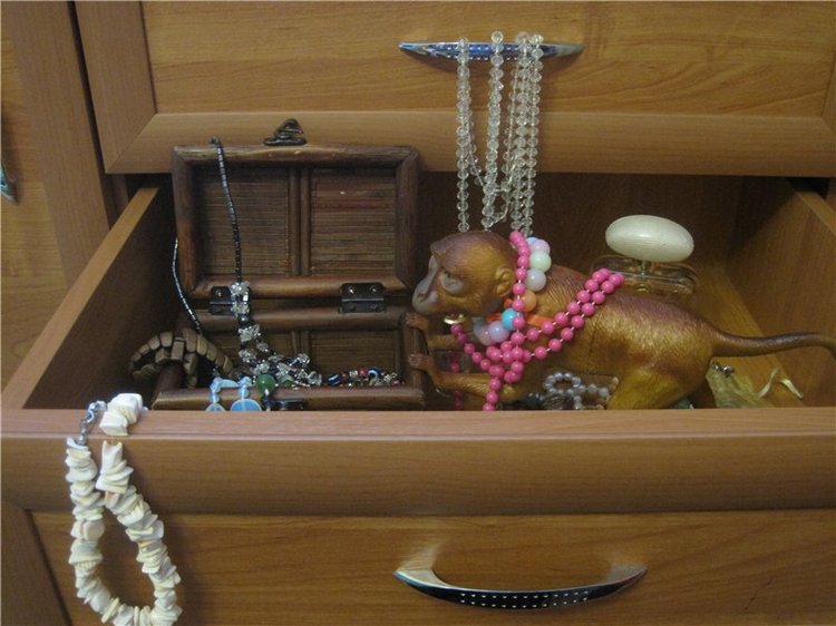 Анжела — Интересные игрушки и фигурки (разное): редкие