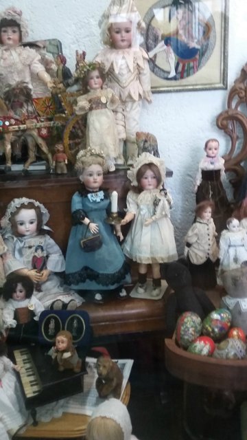 Выставка кукол в магазине Дело и Забава (междугородний Автовокзал). Красноярск 2015