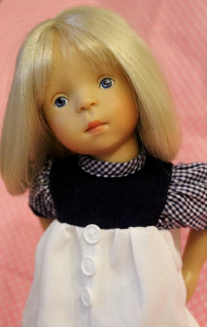 Девочки минушечки сравнение Кетти Круз и Вайт Баллон