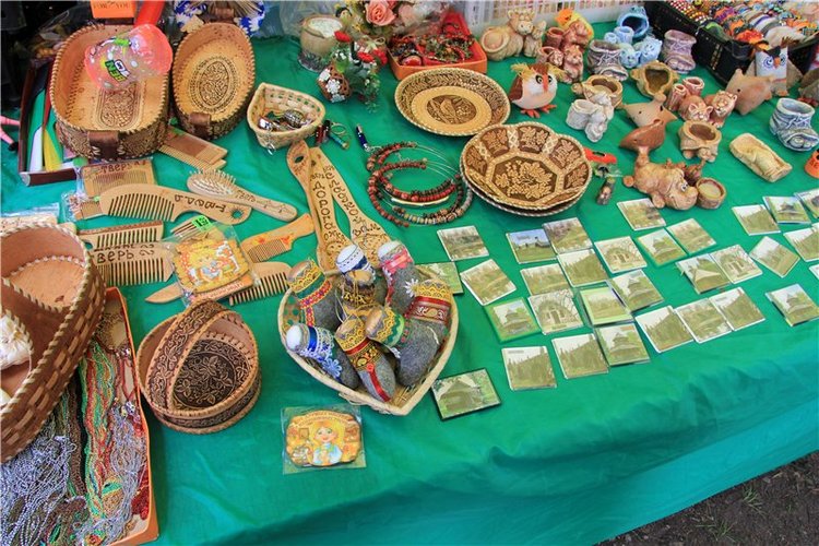 Троицкие гуляния у деревни Василёво, часть вторая. Архитектурно-этнографический музей под открытым небом "Василёво"