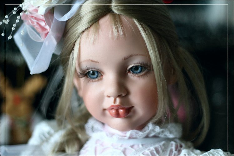 Родом из Детства... Посвящаю моей любимой Бабушке и всем Бабушкам в Мире! "Sweet Embrace" от Fayzah Spanos (фото 9)