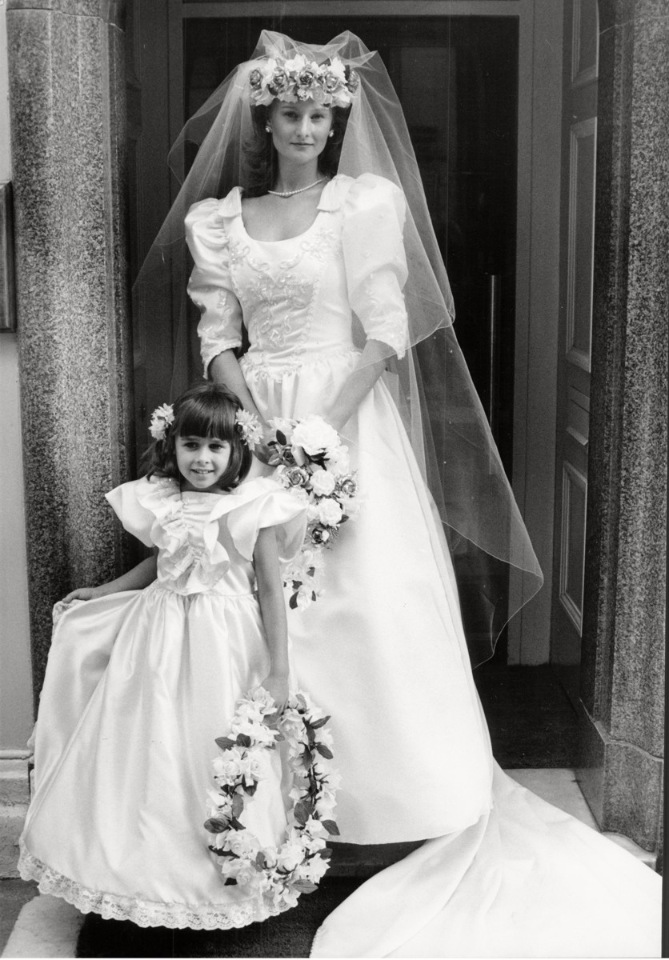 Продолжение... Как менялась мода на свадебные платья