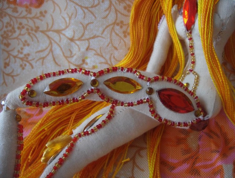 Кукольный эксперимент 4.1: кукла в смешанной технике. Отделка тела