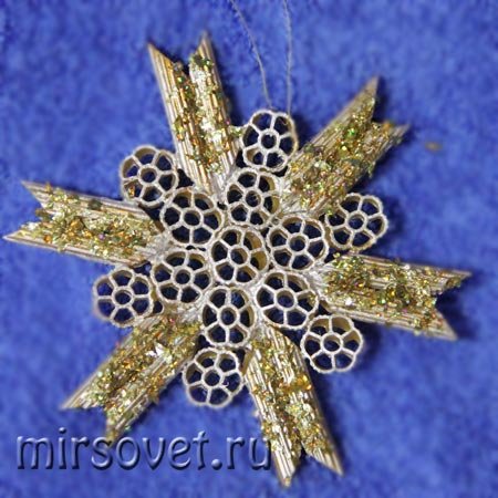 Мини-мастер-класс: делаем нарядную ёлку из... макарон (фото 8)