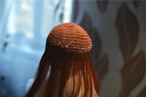 Изготовление клеевого парика для куклы своими руками из сарана: Мастер класс (фото 6)