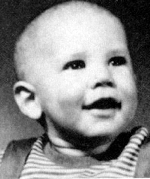 Прошу вернуть детство за вознаграждение или «… все взрослые сначала были детьми, только мало кто из них об этом помнит.»