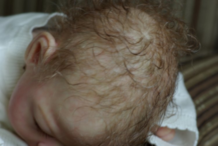 Маленькая кукла реборн Лия из молда ТиныКеви