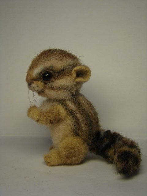 Бурундучок. Авторская игрушка валянием из шерсти Ольги Чернухо (фото 9)