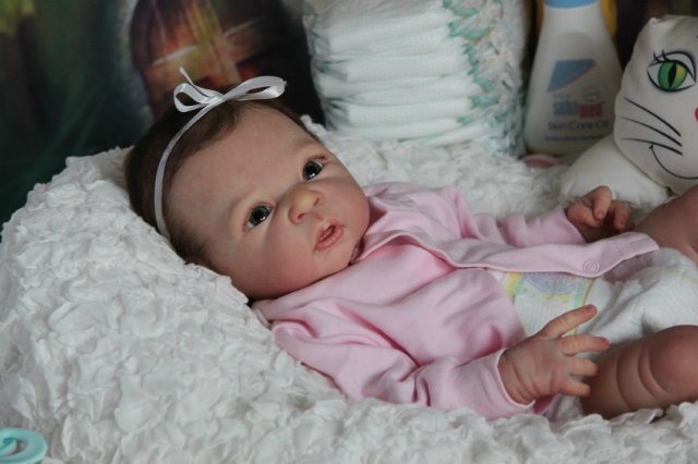 Малышка Кармен. Куколка реборн Виктории Вишни (фото 7)