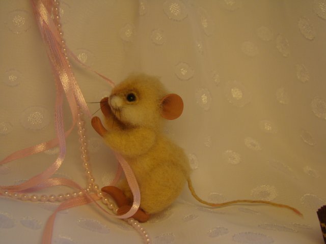 Приятная мелочь. Авторская игрушка валянием Ольги Чернухо (фото 6)