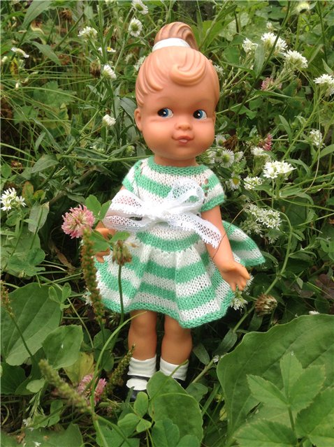 Мои куклы и пупсики ГДР, часть 2, прогулка в саду