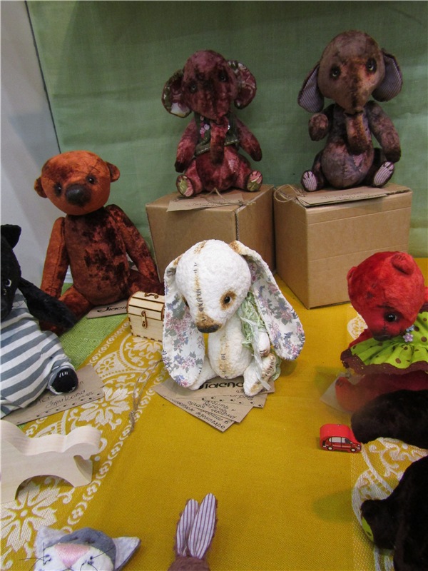 Зелененький он был... По следам выставки кукол на Тишинке 2016. В преддверии выставки «Hello Teddy» 1-4 декабря 2016 | Бэйбики Зелененький он был... По следам выставки кукол на Тишинке 2016. В преддверии выставки «Hello Teddy» 1-4 декабря 2016