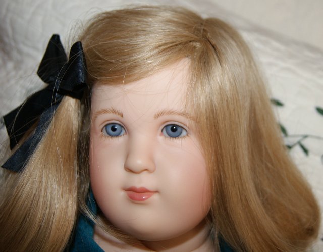 Сладкая булочка Lene от Sabine Esche для GOTZ (фото 6)