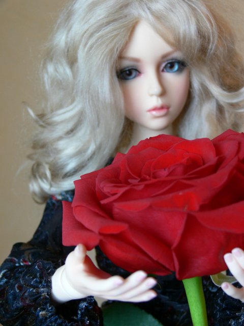 100 кадров с одного ракурса. Или бессонная ночь! Куколка Elfdoll