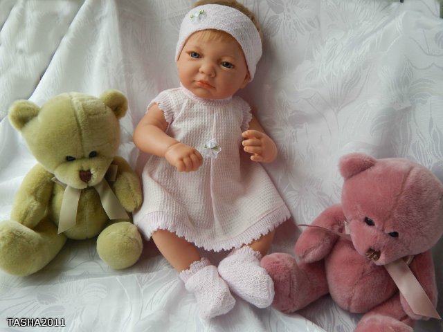 Испанские куклы и ретро-автомобили или "Все мальчики любят машинки"