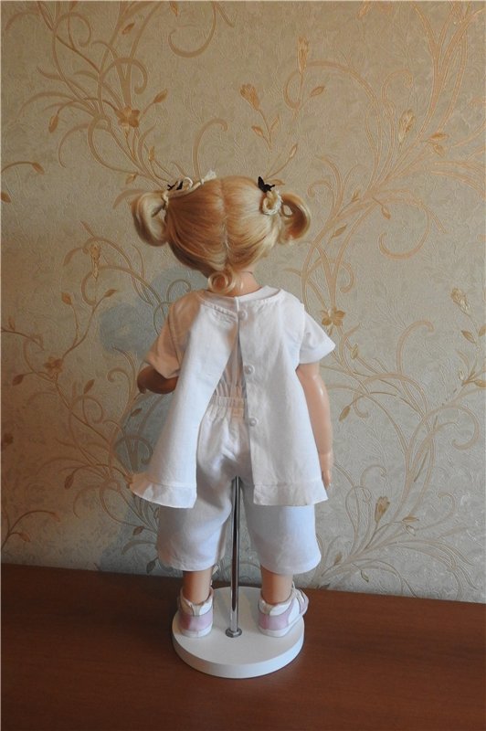 Трио в кардиганах. Куклы Hildegard Gunzel