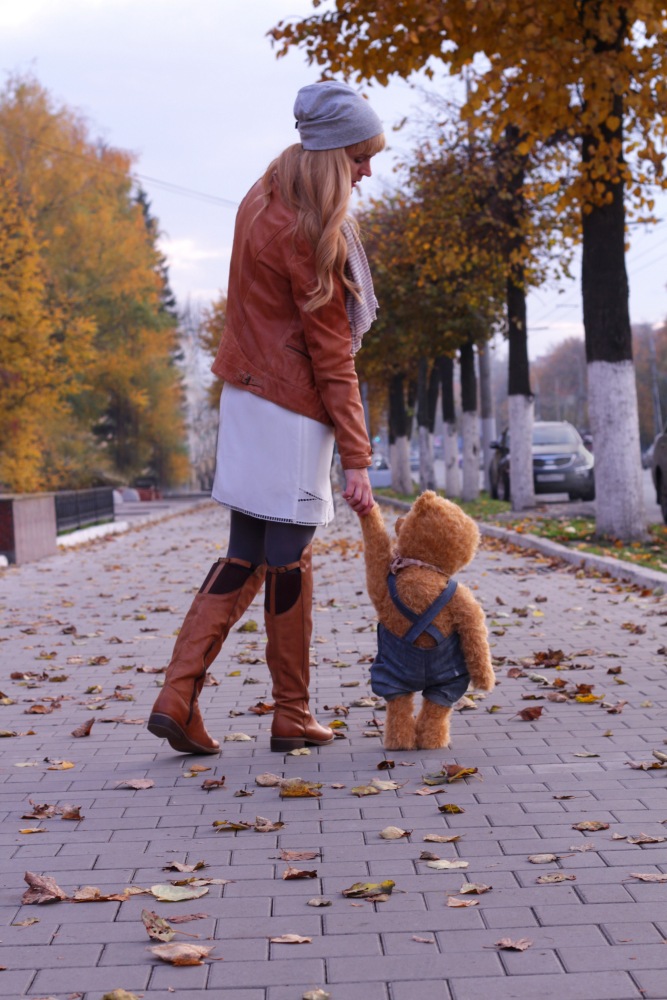 Большой мишка тедди на прогулке (фото 5)