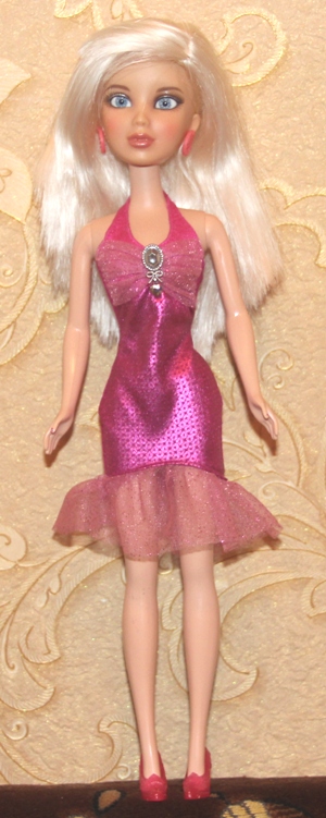 Полка «странных» кукол — Болталка и разговоры обо всем: жизнь