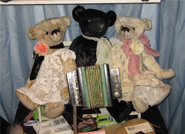 Медведи и их друзья на выставке "Искусство куклы" 2011 (фото 2)