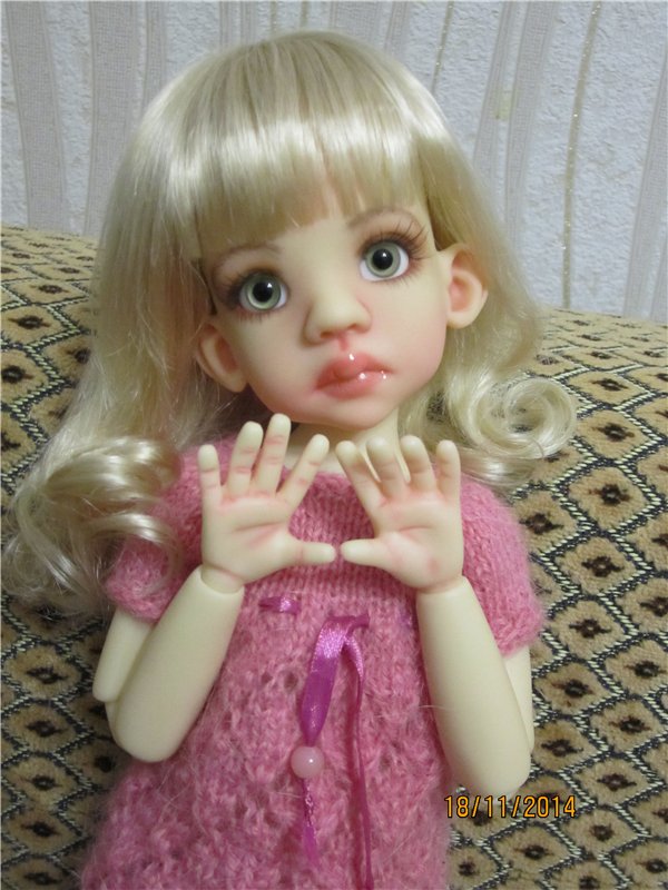 Ручки и ботики куклы Kaye Wiggs (фото 8)