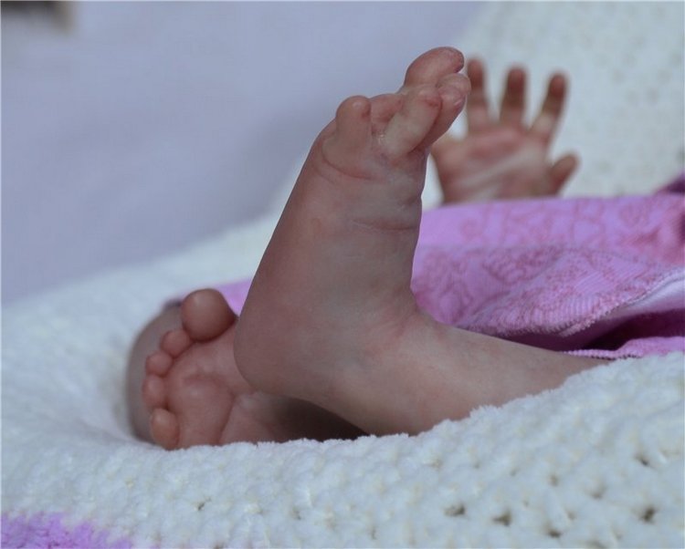 Кукла реборн из молда Вилль