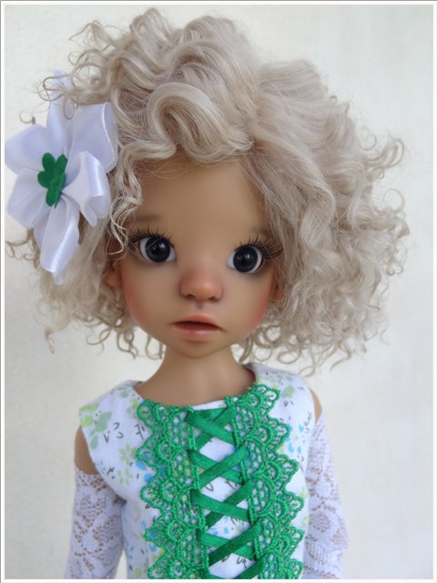 Иззи! Izzy Kaye Wigs