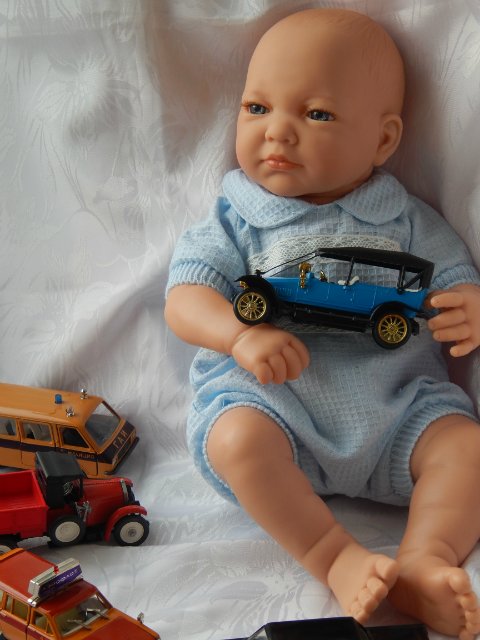 Испанские куклы и ретро-автомобили или "Все мальчики любят машинки" (фото 7)