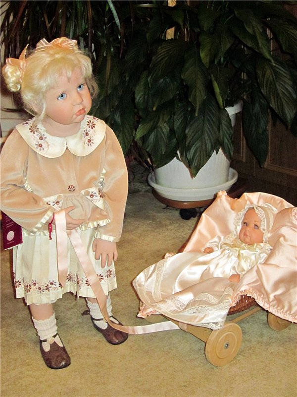 Лесли, Джой, Холли и Пиа из коллекции "Шесть сестёр" от Hildegard Gunzel для Gotz (2002г.) (фото 4)