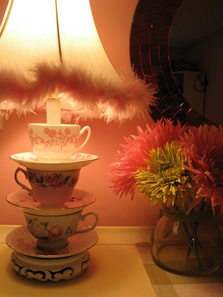 Глубока ли кроличья нора или Хэллоуин в Зазеркалье