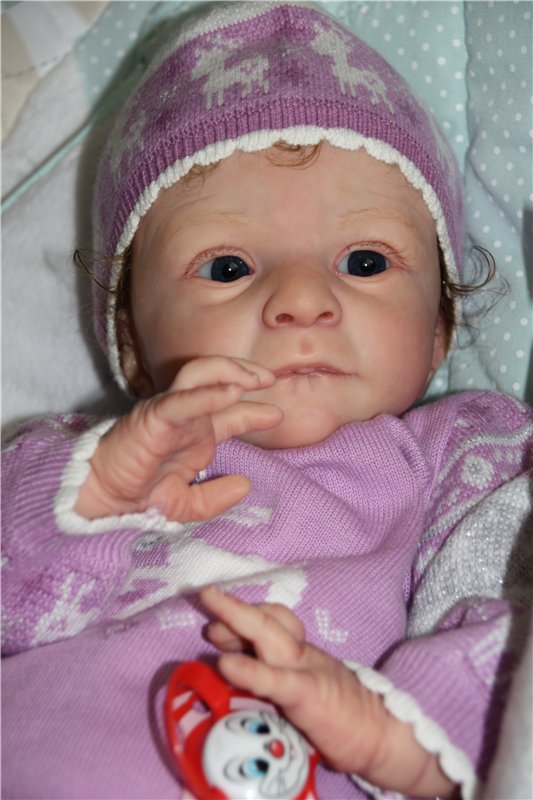 Кукла реборн Рози, любопытная кроха