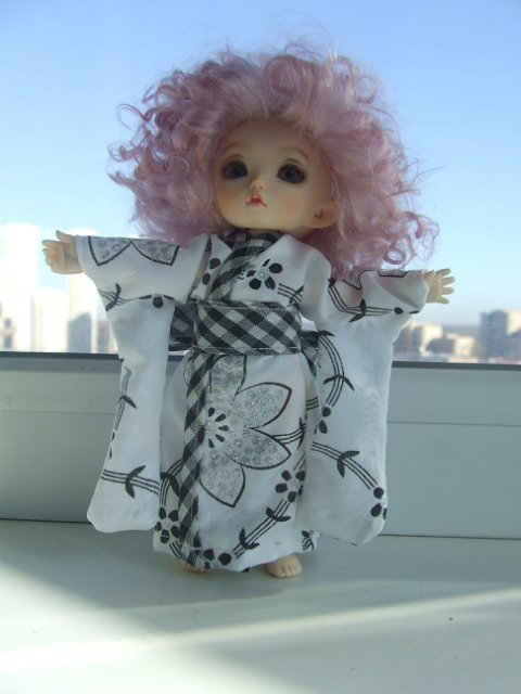 Простая одежда для куклы - КИМОНО. Мастер-класс