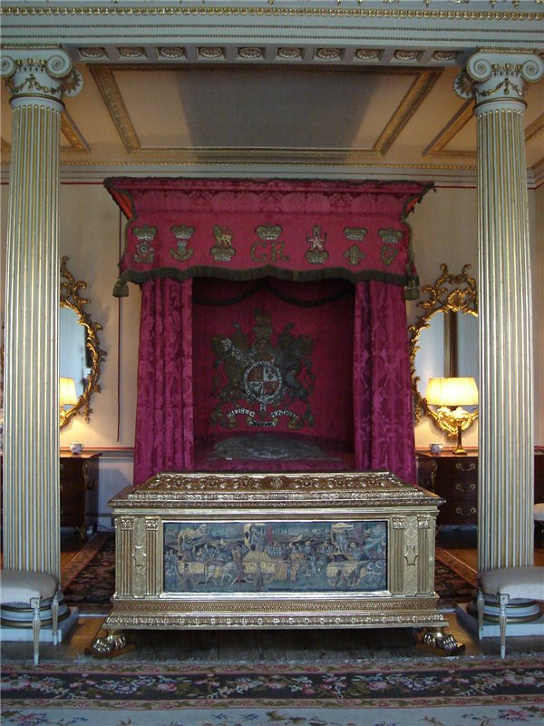 Бликлинг-хаус один из самых страшных замков Англии – замок с привидениями