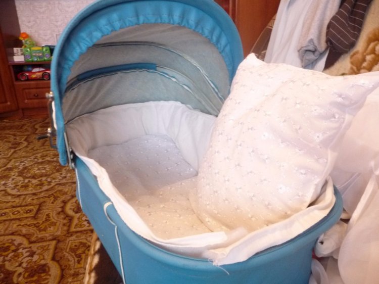 Еще одна колясочка — Аксессуары для кукол своими руками: идеи (фото 3)