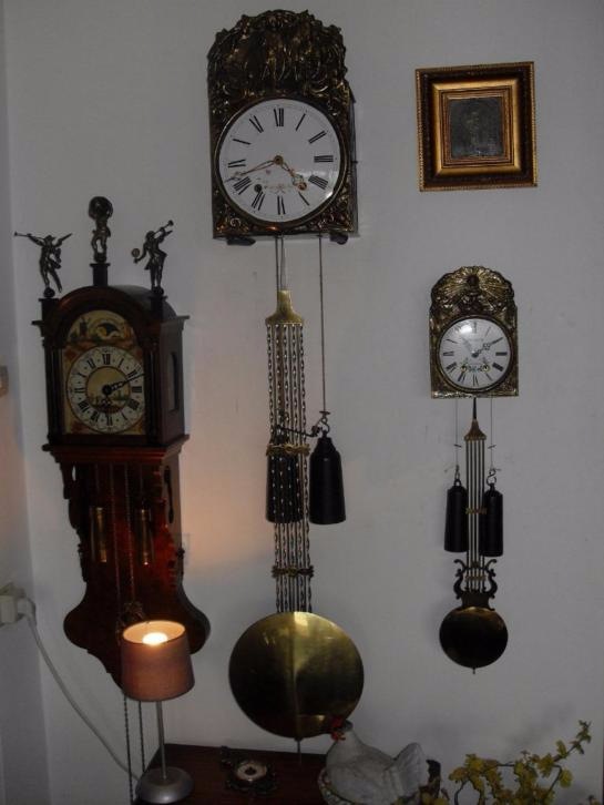 Старинные часы еще идут. Коллекция старинных часов
