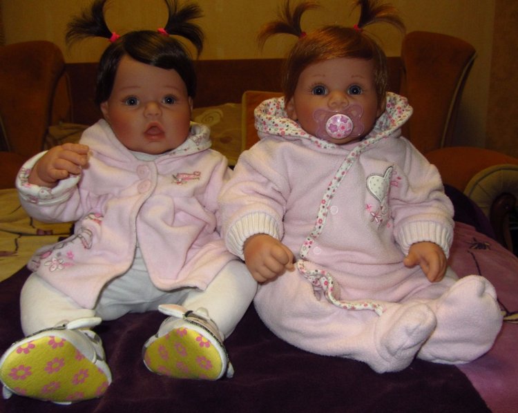 Любовь к Lee Middleton обязательна, можно ли остановится на одной кукле... мы в ожидании новенькой