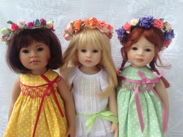 Девочки в веночках, куклы от H. Plusczok