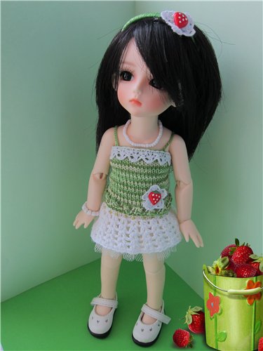 Алиса и клубничное настроение (фото 3)