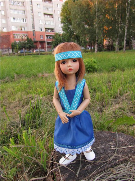 Аленка. Девочка в голубом