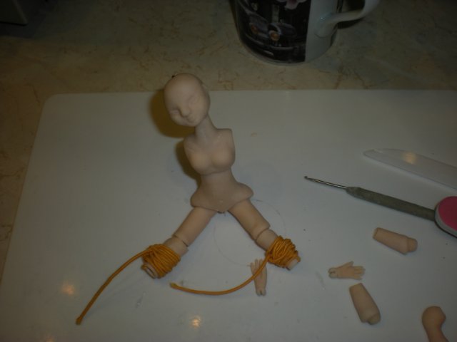 Очередная "моя первая шарнирная кукла" (фото 8)